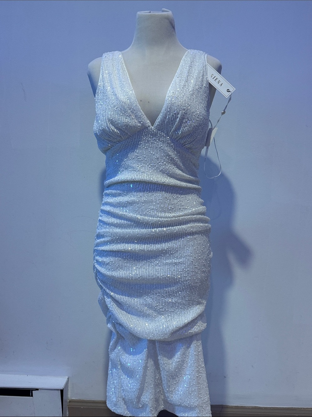 Siena Studio White Sequin V-Neck Ruched Midi Dress NWT